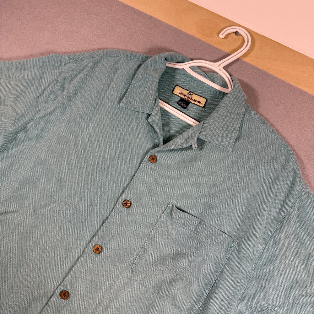 Tommy Bahama Camp Shirt Men‎ M Teal Blue Button Up Tropical Hawaiian Silk Summer